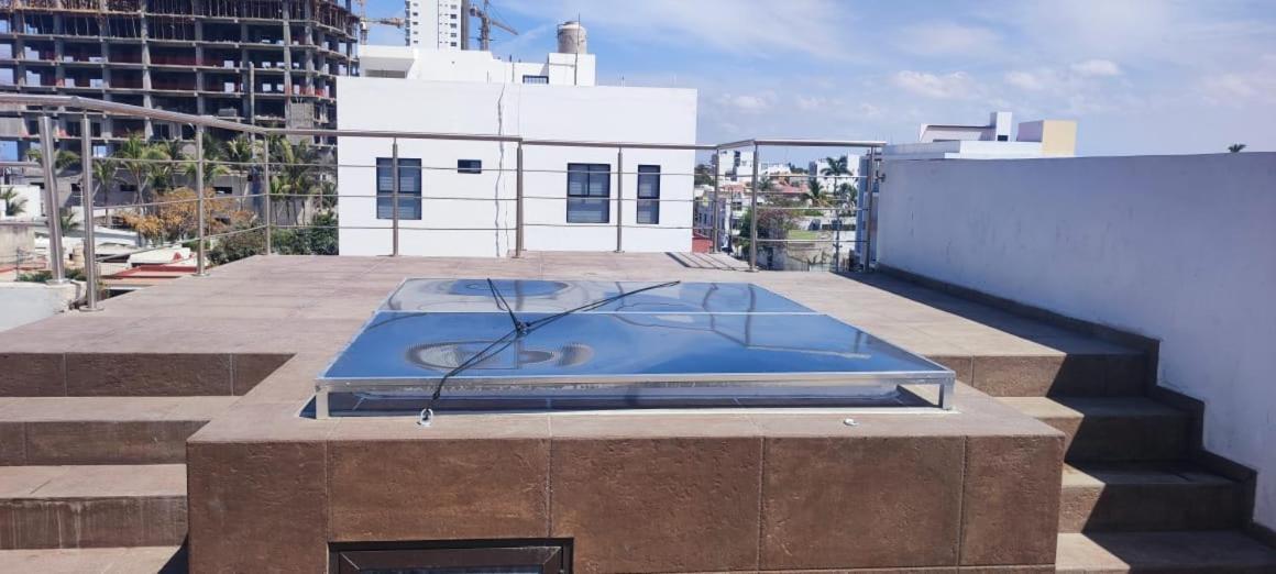 2Br-3Ba Condo Block From Beach W Rooftop Jacuzzi Mazatlán Exteriör bild